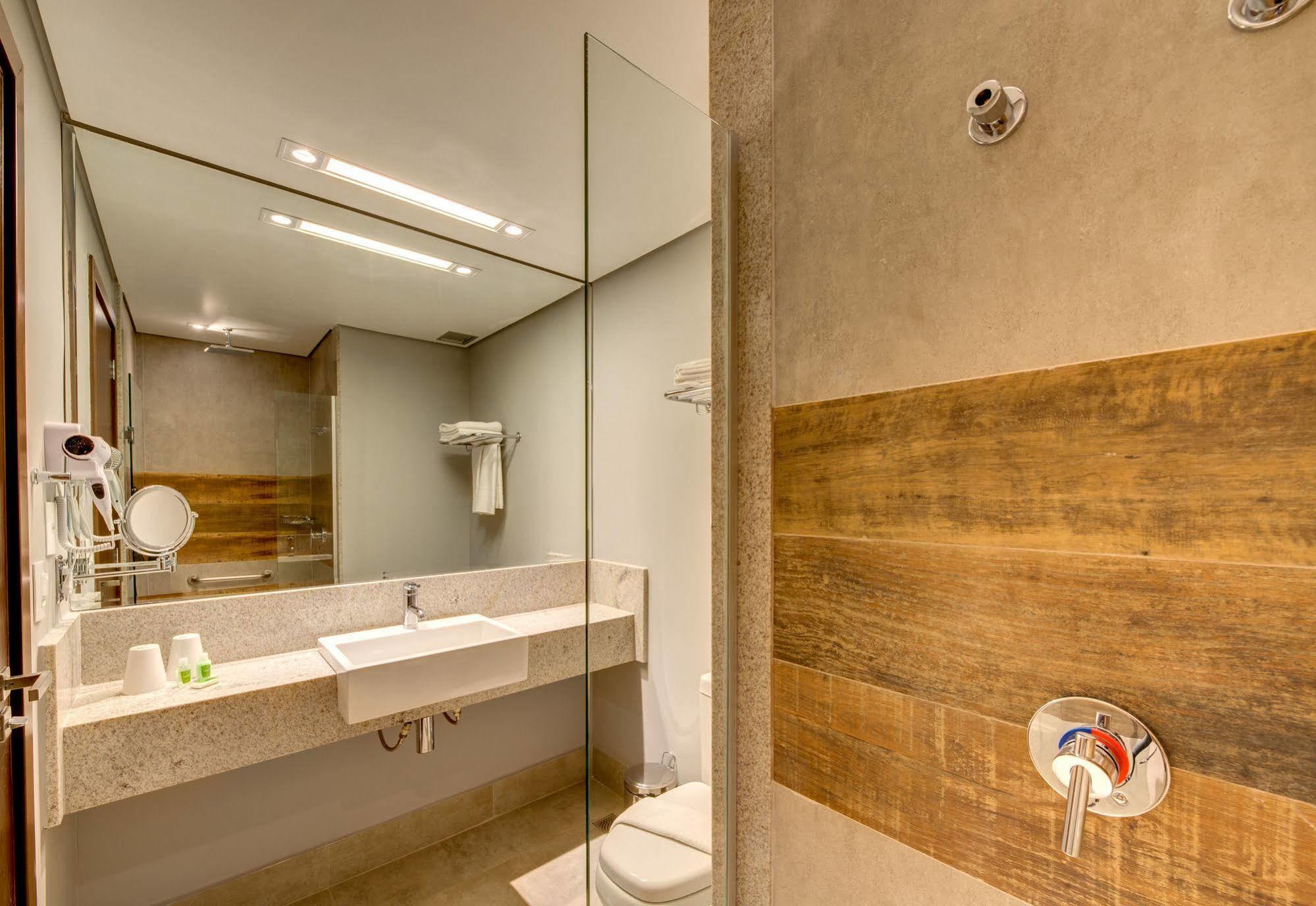 Linx Confins Hotel Ngoại thất bức ảnh