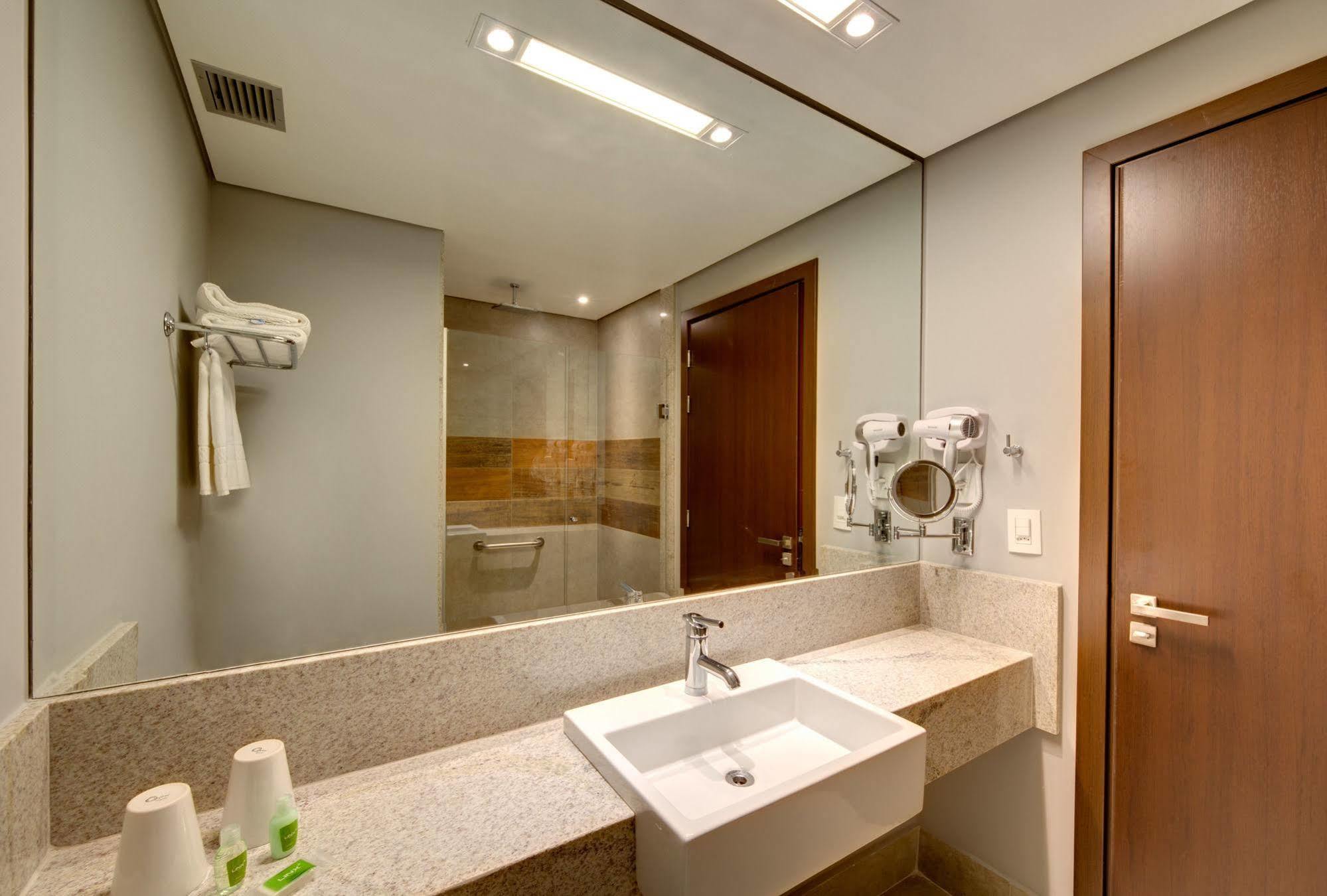 Linx Confins Hotel Ngoại thất bức ảnh